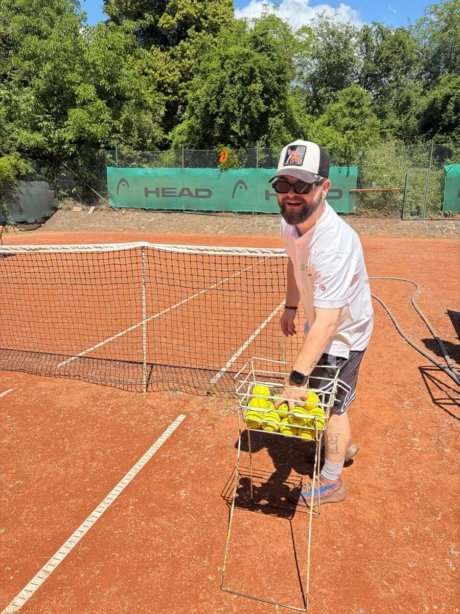 Tenis4